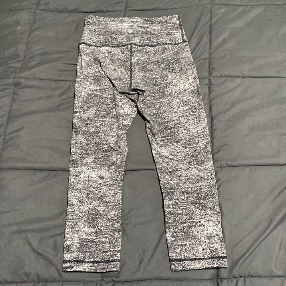 Lululemon Wunder Under Crop Hi-Rise 21" - Picture 4 of 11